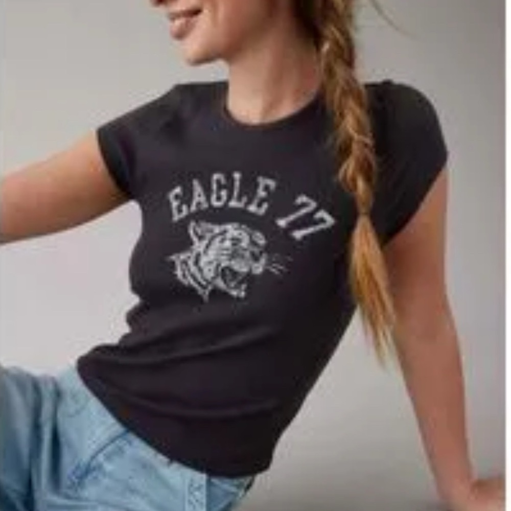 American Eagle Hey Baby Tee Grey Tiger AE 77